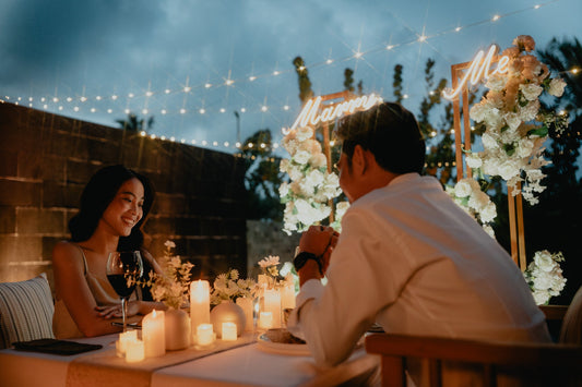 From Poolside to 'Yes': 3 Romantic Ways to Use a Private Pool for Your Proposal